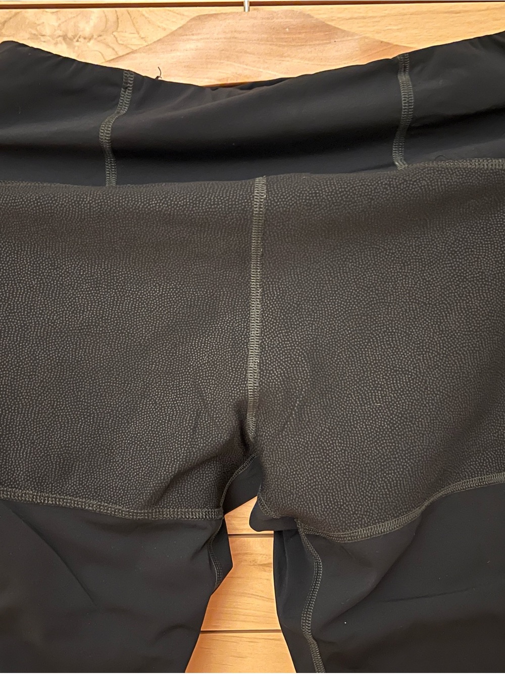 Fjallraven Black Women's Leggings with Cell Phone Side Pocket - Picture 6 of 12
